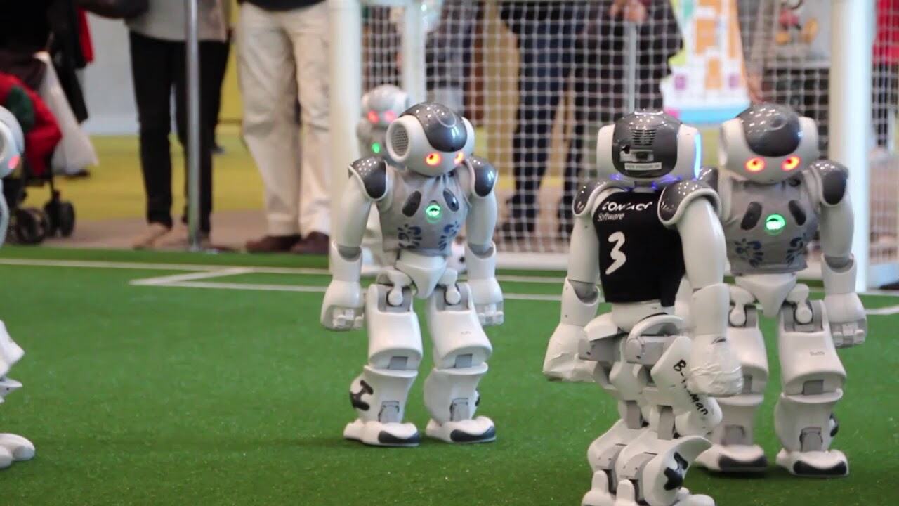 RoboCup 2025 insansı robot oyunları