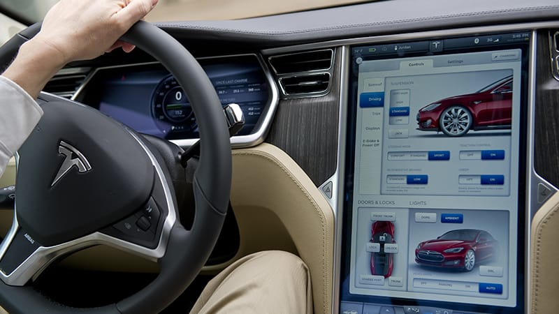 Tesla 2026 Yenilikleri: Otonom Sürüş ve Enerji Devrimi