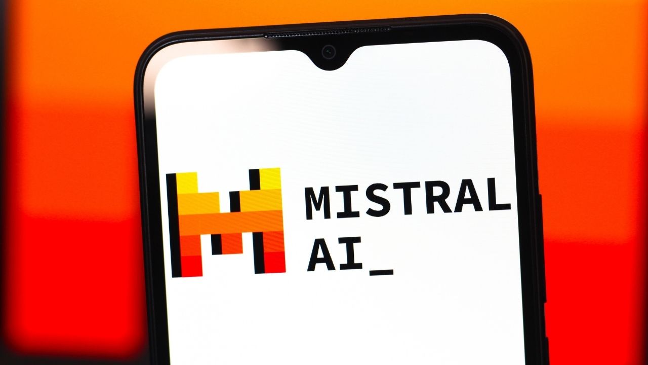 Fransa merkezli Mistral AI frontier modeli
