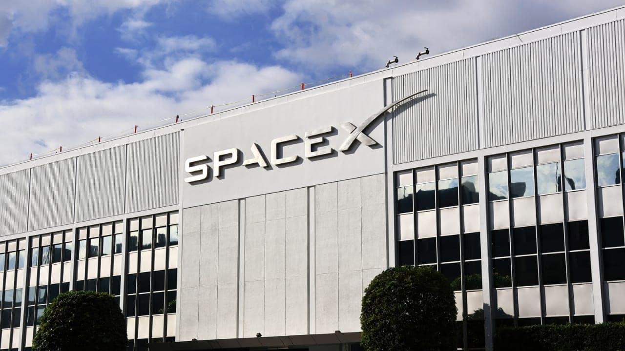 spaceX