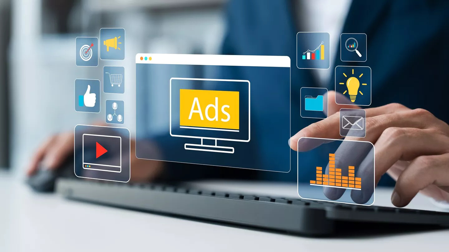 Yapay zeka reklam kullaniminda uretken fikirler AI Slop olmadan yapilmali.