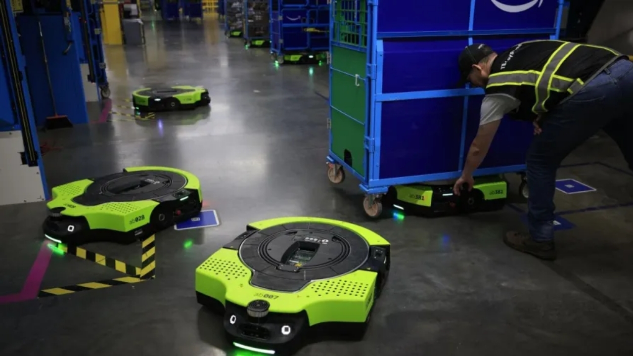 Amazon'un mobil robotu Proteus'ların görseli