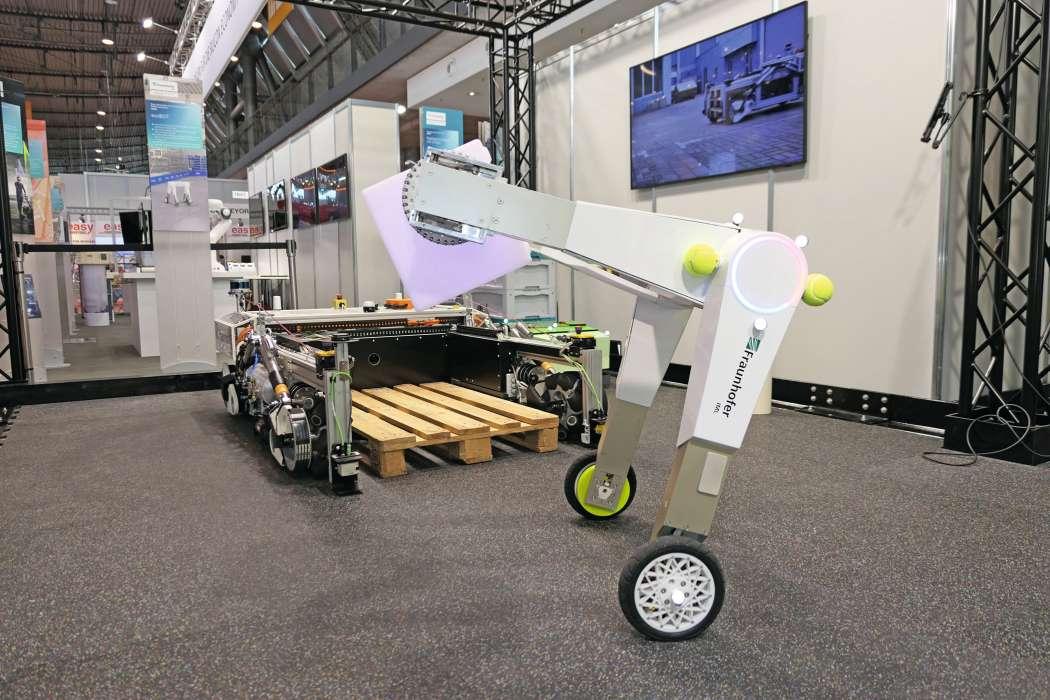 Otonom Mobil Sistemde Yeni Bir Çığır: evoBOT