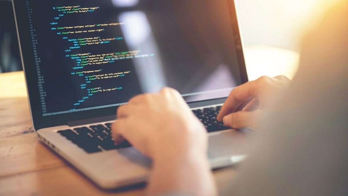 Yazılımcılar İçin Bilinmesi Gereken 4 Güçlü Coding Sitesi