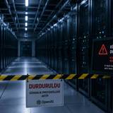 OpenAI Model Eğitimini Durdurdu: Güvenlik Sınırı Aşıldı