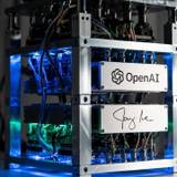OpenAI Jony Ive Cihazı: Apple'a Rakip, Ekransız AI Donanımı